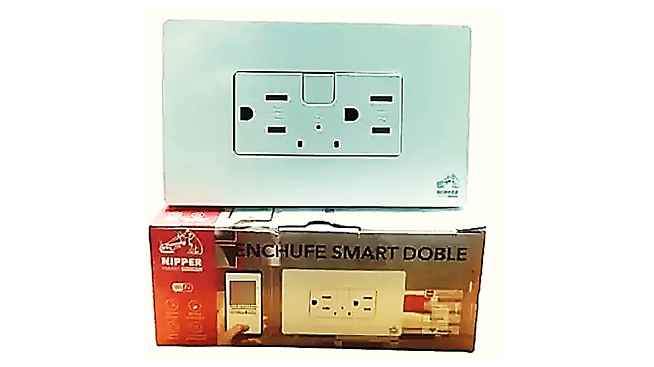 Tomacorriente doble smart wifi de 15A 120Vac, controla tus equipos conectados con el encendido y apagado desde la app RCA, Amazon Alxa, Google asistant.