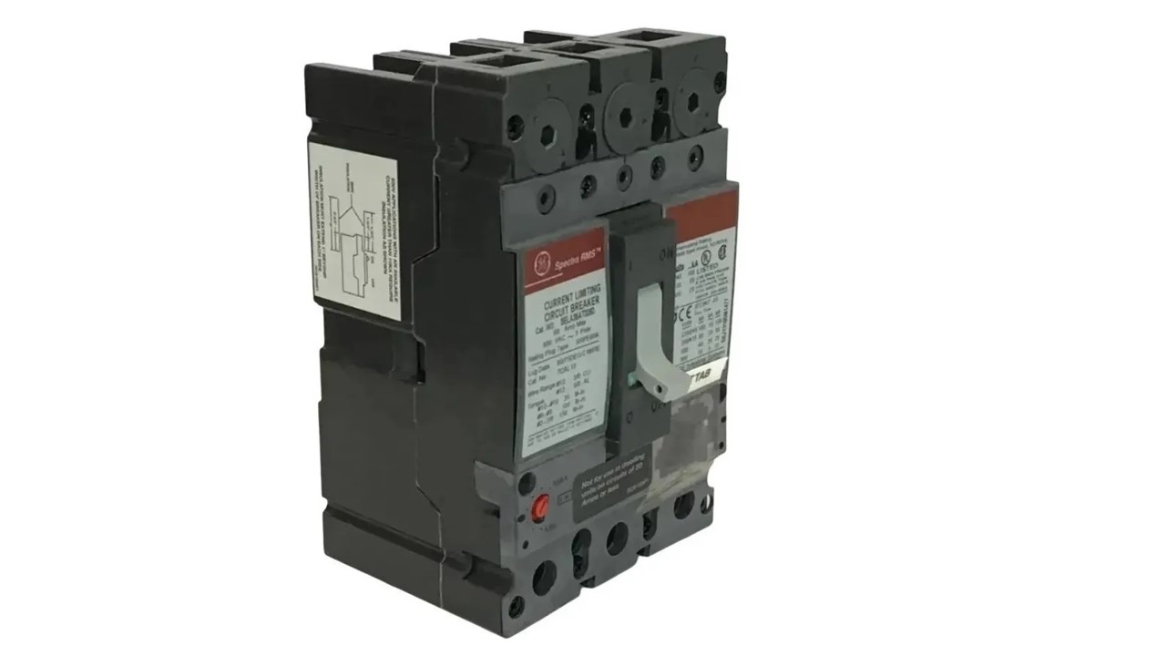 Breaker 3P 60 A.General Electric SELA36AT0060 (No incluye rating plug)